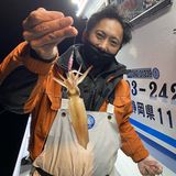 釣果情報・1月30日(日)沼津沖深夜マルイカ