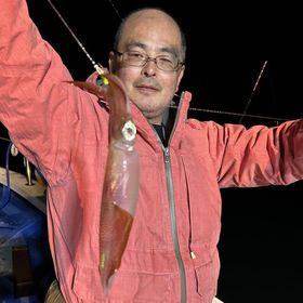 釣果情報・2月18日(日)沼津沖早夜マルイカ