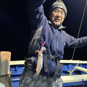 釣果情報・3月14日(木)沼津沖深夜マルイカ