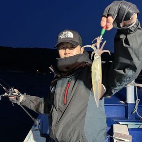 釣果情報・3月18日(月)沼津沖早夜マルイカ