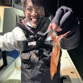 釣果情報・2月9日(日)沼津沖早夜マルイカ