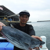 ８月１０日（木）午前カツオ・キメジ・コマセ釣り・ルアーキャスティング